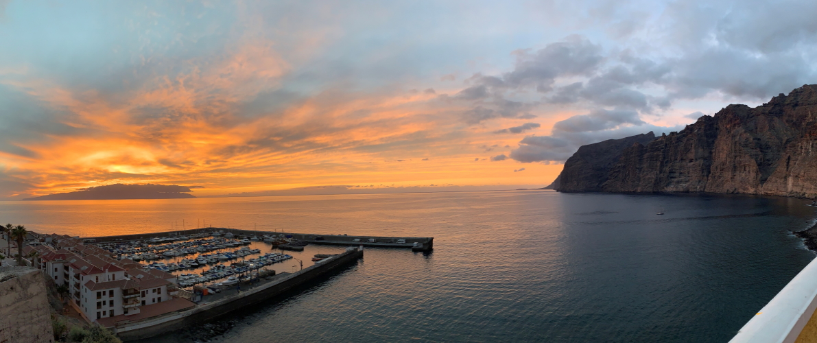 Sonnenuntergang nach Vulkanausbruch auf La Palma
